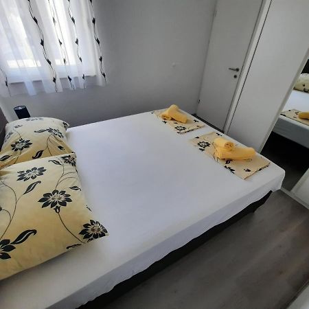 Apartman The Godfather Makarska Exterior foto