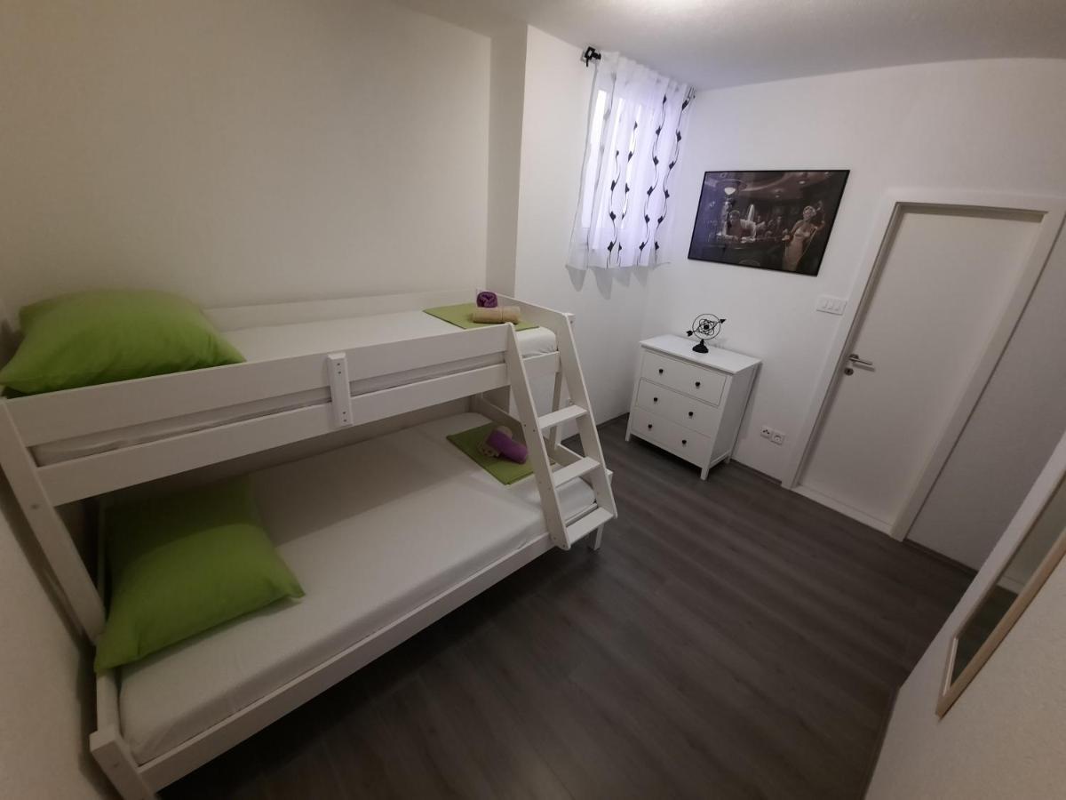 Apartman The Godfather Makarska Exterior foto