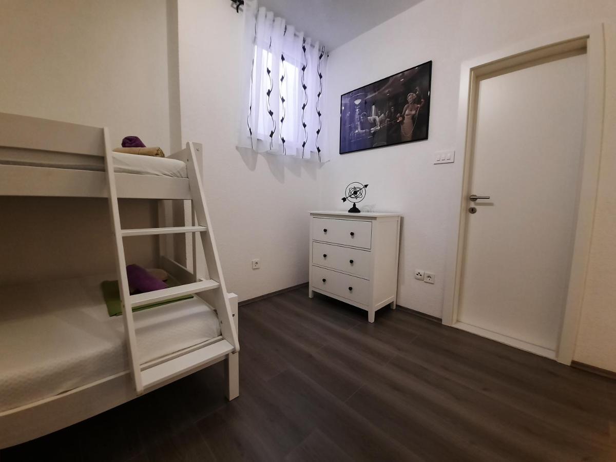 Apartman The Godfather Makarska Exterior foto